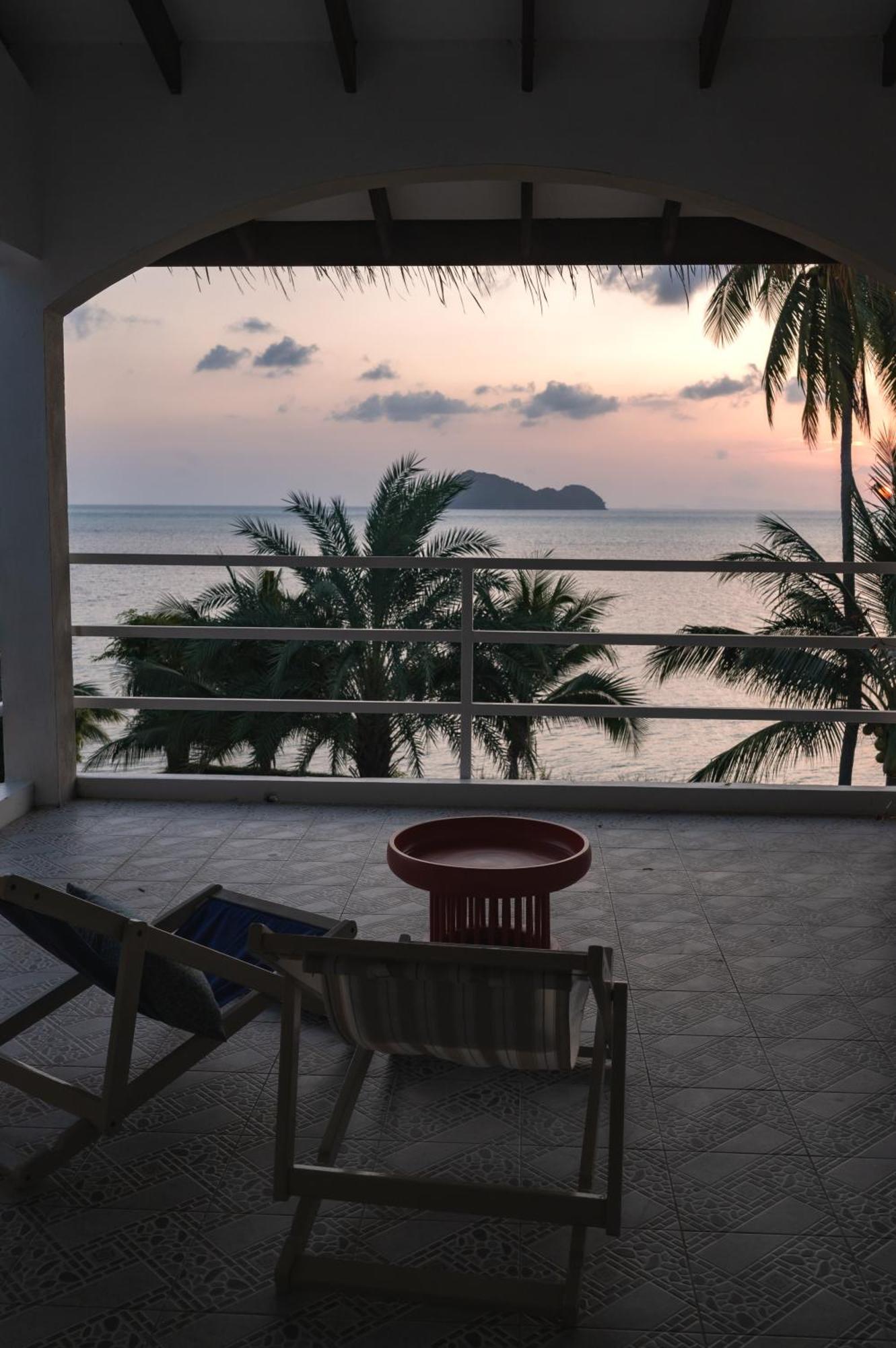 Baan Jai Dee Beach Front Hotel Wok Tum Exterior foto