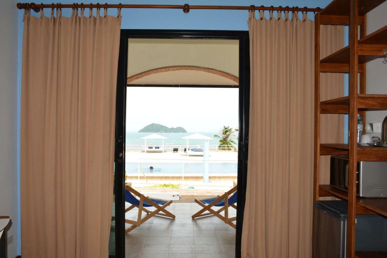 Baan Jai Dee Beach Front Hotel Wok Tum Exterior foto